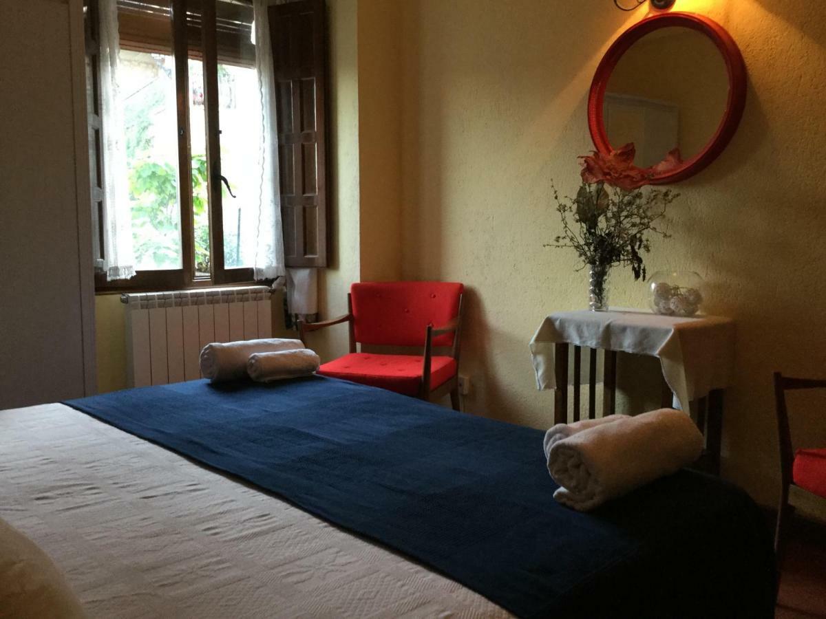 Casa Lola Bed & Breakfast Pelegrina Exterior foto
