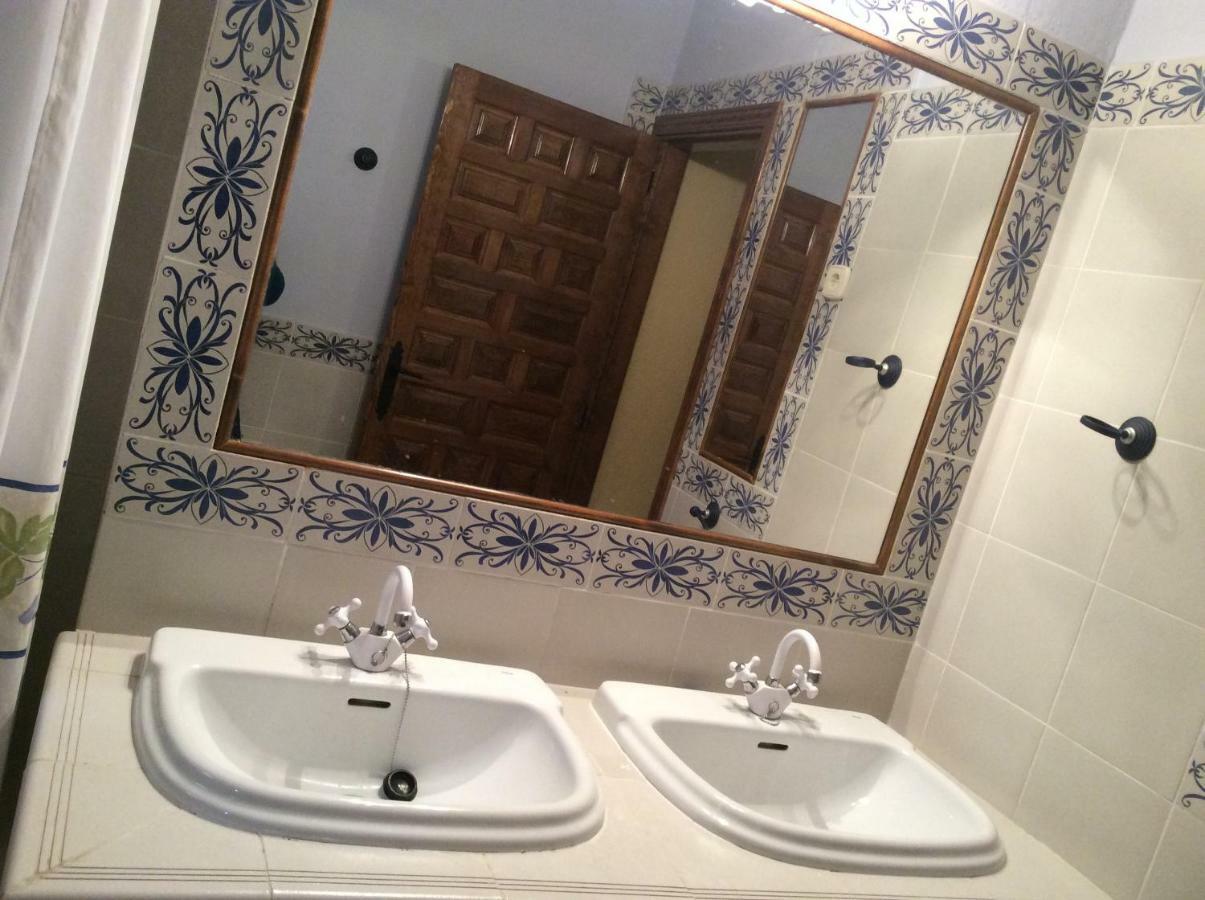 Casa Lola Bed & Breakfast Pelegrina Exterior foto